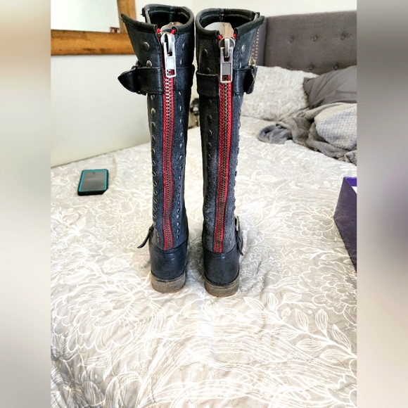 COPY - Madden Girl Cactuss Boots size7 - Picture 2 of 8